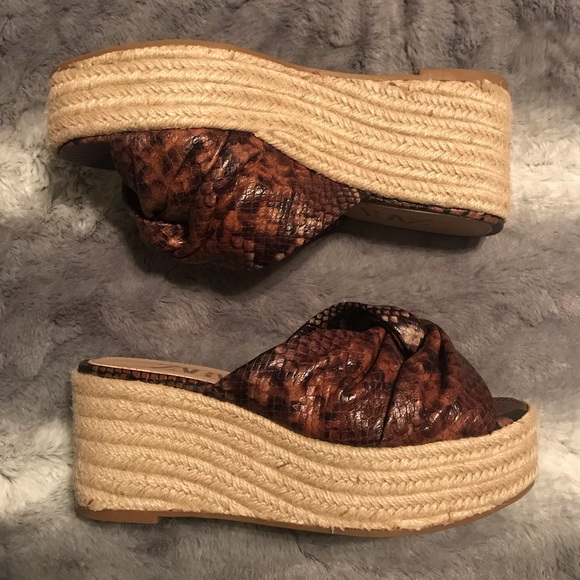 Zara Snakeskin Espadrille Wedge - Picture 2 of 3